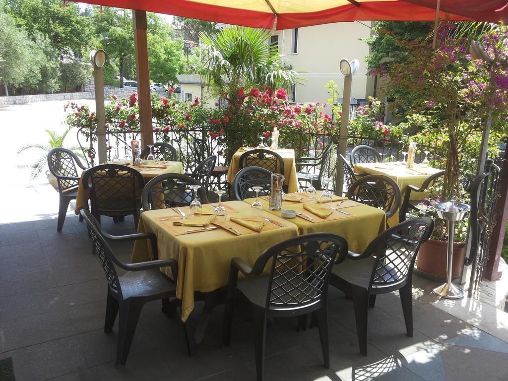 Hotel Ai Sette Nani Sistiana Extérieur photo