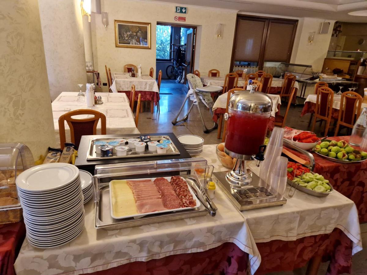 Hotel Ai Sette Nani Sistiana Extérieur photo