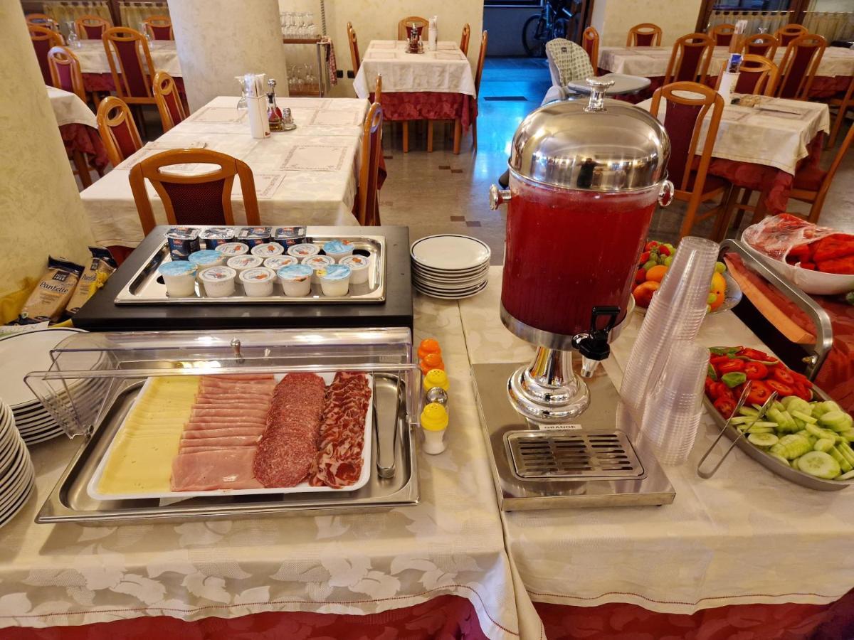 Hotel Ai Sette Nani Sistiana Extérieur photo