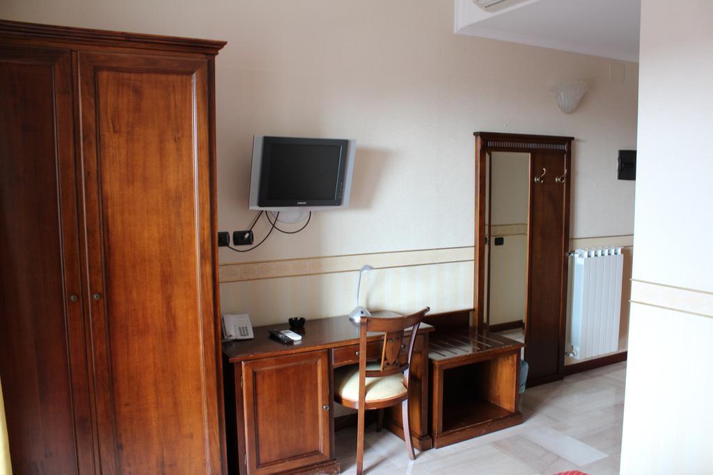 Hotel Ai Sette Nani Sistiana Extérieur photo