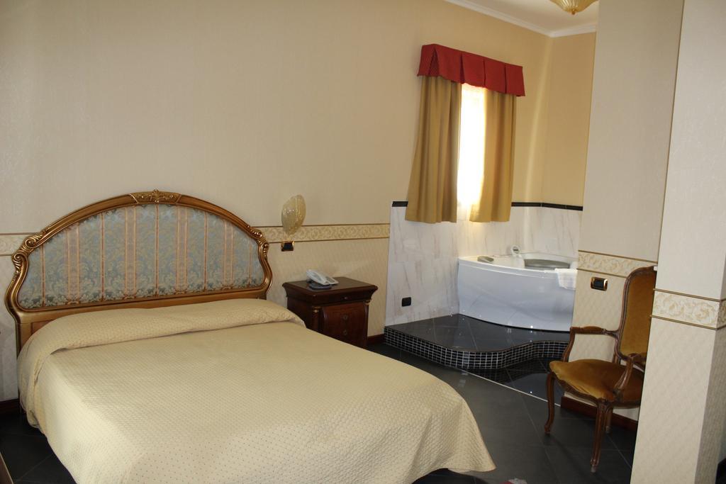 Hotel Ai Sette Nani Sistiana Extérieur photo