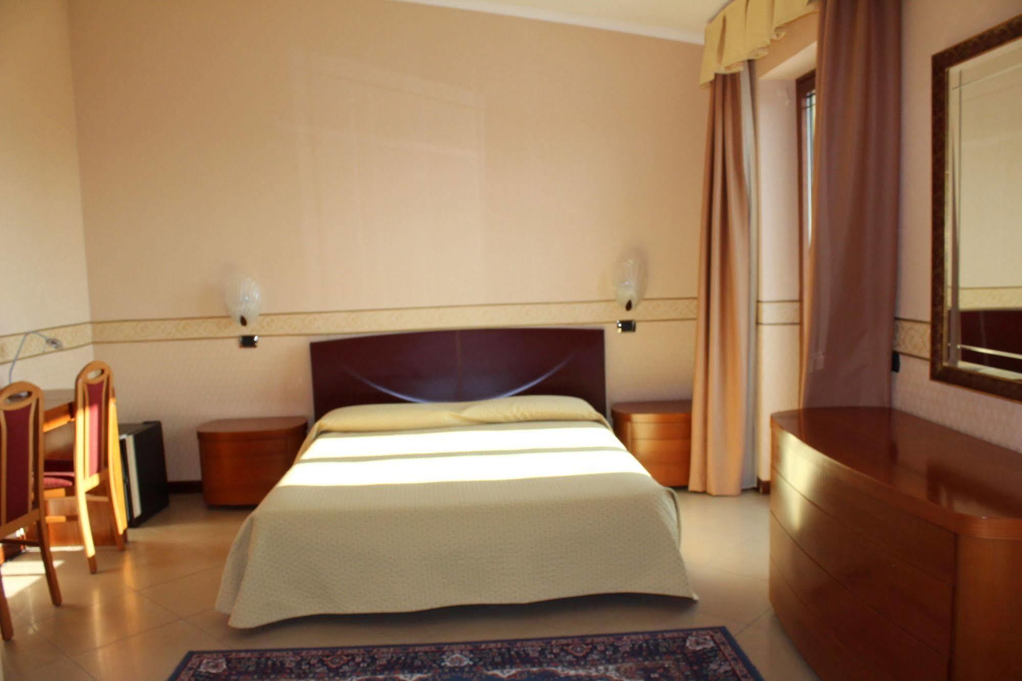 Hotel Ai Sette Nani Sistiana Extérieur photo